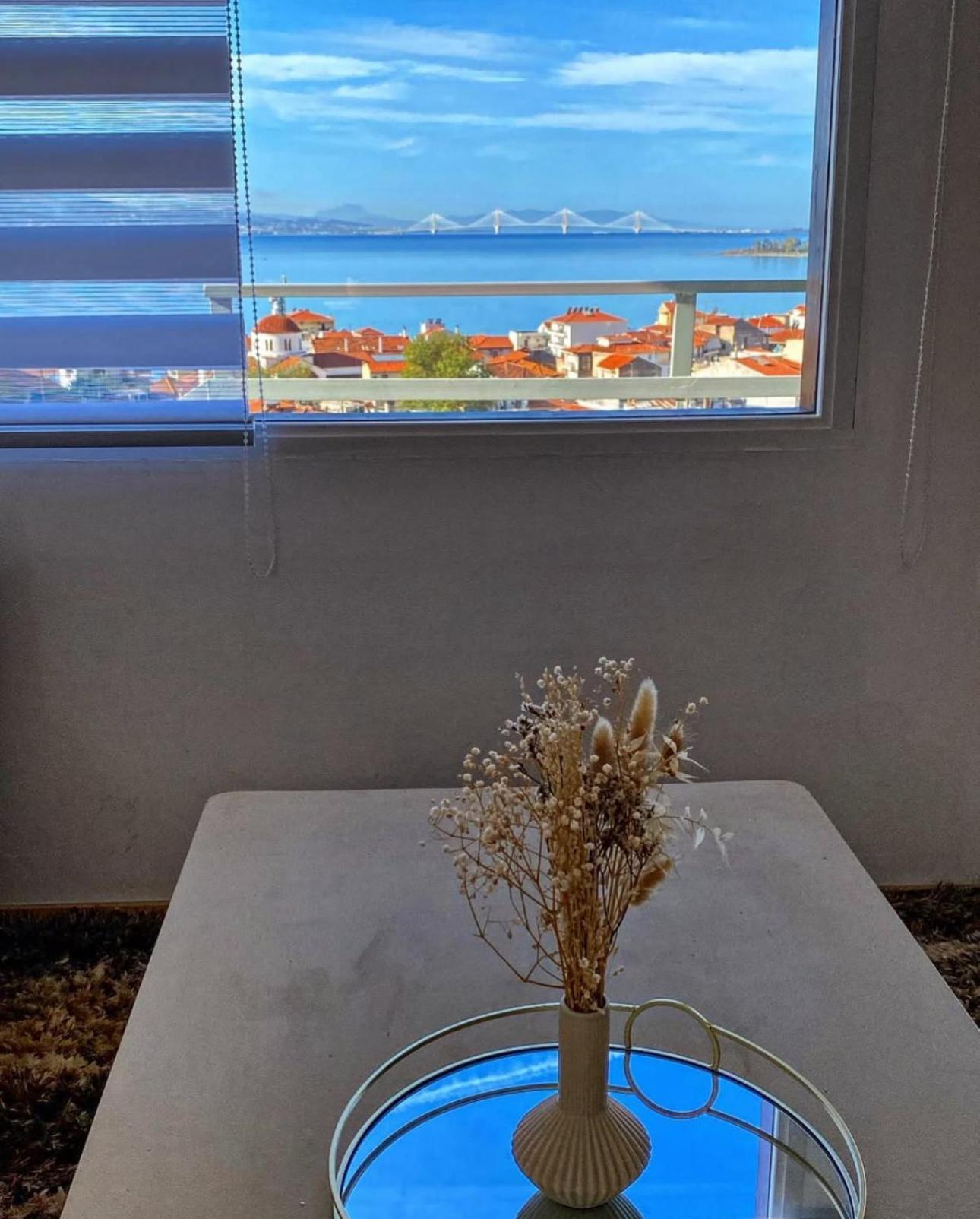 360ᵒ Lepanto Apartment Návpaktosz Kültér fotó