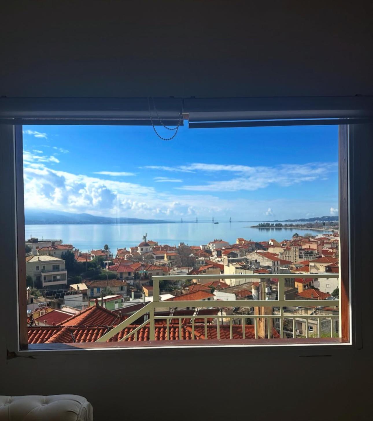 360ᵒ Lepanto Apartment Návpaktosz Kültér fotó